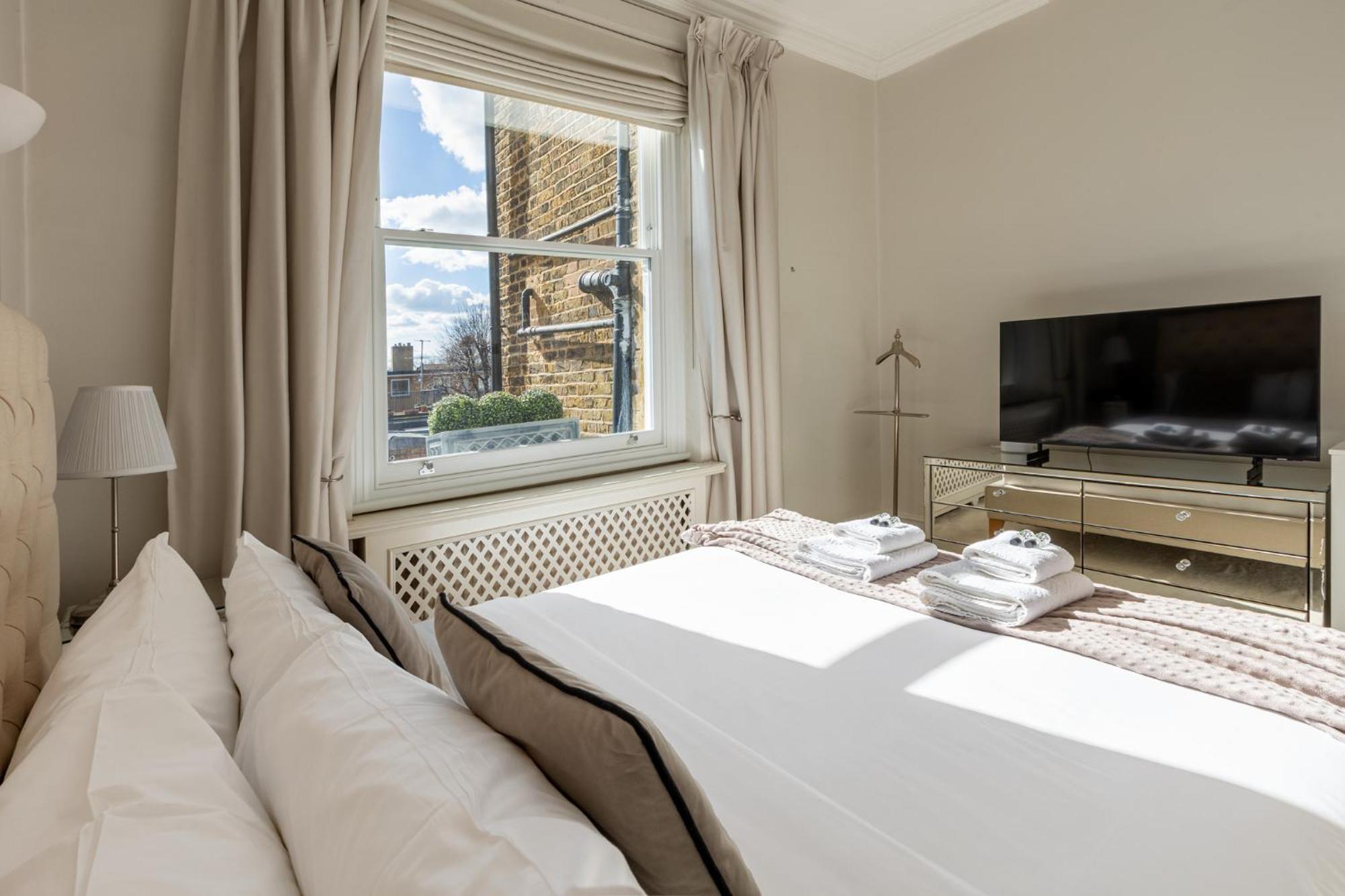 Apartment Brigth & Beautiful 1br Flat In Earls Court