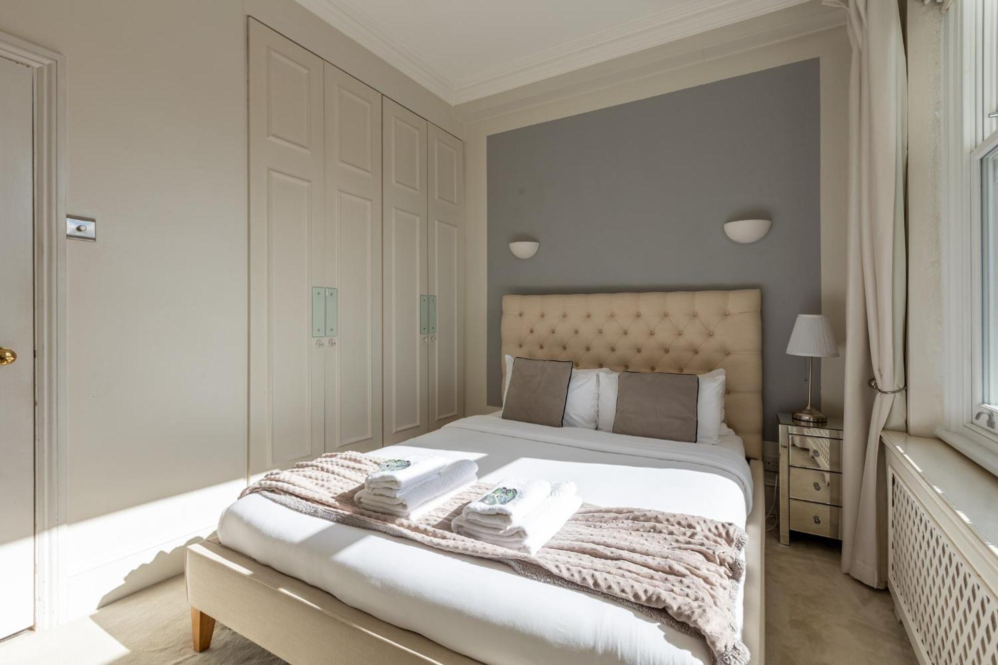 Brigth & Beautiful 1br Flat In Earls Court *